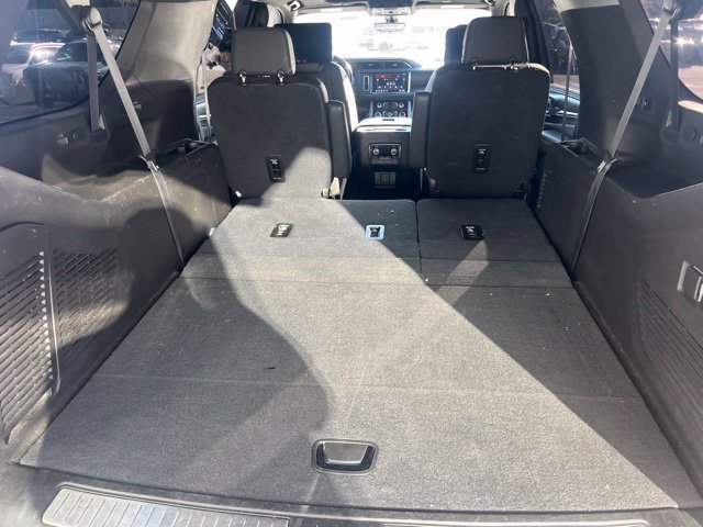 Used 2021 GMC Yukon XL Denali w/ Denali Ultimate Package AWD/4WD image 30