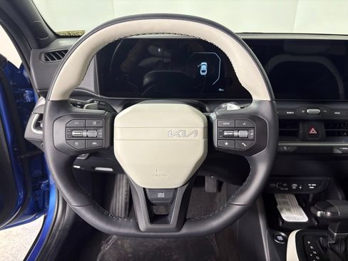 New 2026 Kia K4 EX FWD image 24