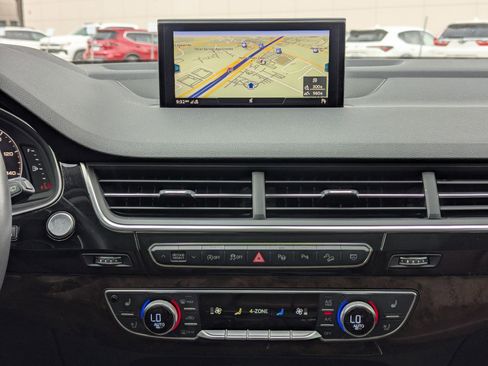 Used 2019 Audi Q7 3.0T Prestige w/ Prestige Package image 18