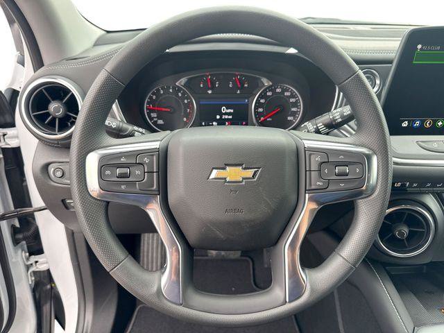 New 2026 Chevrolet Blazer LT w/ Convenience Package FWD image 11