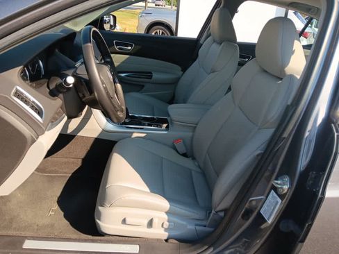Used 2020 Acura TLX FWD image 11