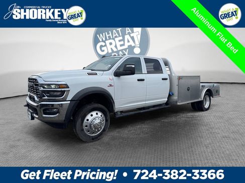 New 2026 RAM 5500 Tradesman w/ Chrome Appearance Group AWD/4WD image 8
