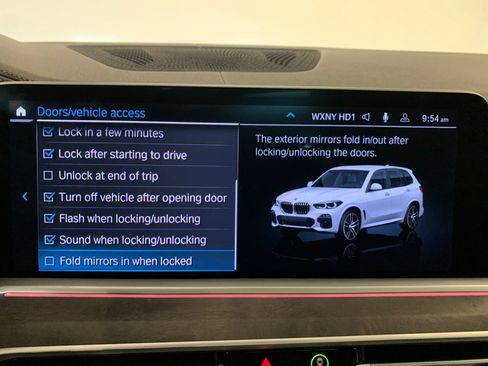 Used 2023 BMW X5 xDrive40i w/ M Sport Package AWD/4WD image 49