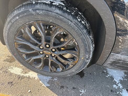 Used 2022 Chevrolet Blazer LT w/ Sound & Technology Package image 3