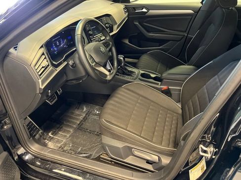 Certified 2024 Volkswagen Jetta Sport FWD image 6