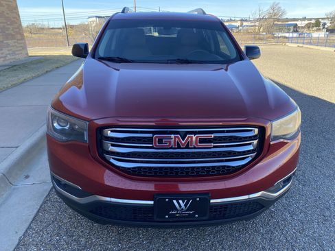 Used 2019 GMC Acadia SLT image 2