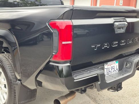 Used 2026 Toyota Tacoma SR5 RWD image 10