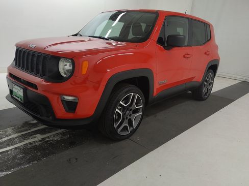 Used 2021 Jeep Renegade Sport AWD/4WD image 2