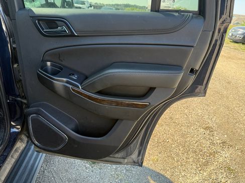 Used 2020 Chevrolet Tahoe LT AWD/4WD image 38