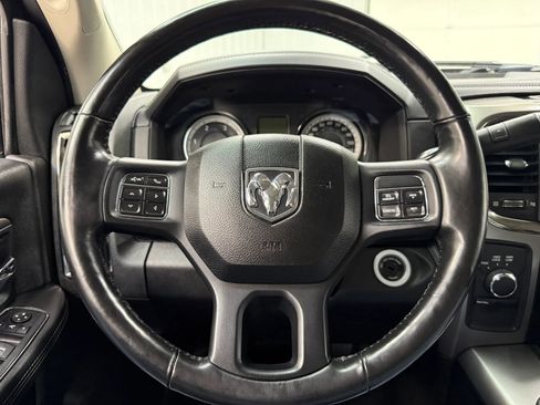 Used 2018 RAM 2500 Big Horn w/ Sport Appearance Group image 19