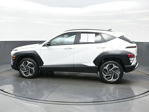 Certified 2026 Hyundai Kona SEL Premium AWD/4WD image 3