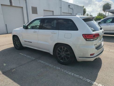 Used 2019 Jeep Grand Cherokee High Altitude AWD/4WD image 8