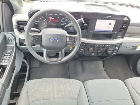 Certified 2025 Ford F250 XLT AWD/4WD image 18