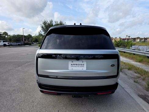 Certified 2023 Land Rover Range Rover Long Wheelbase SE AWD/4WD image 6