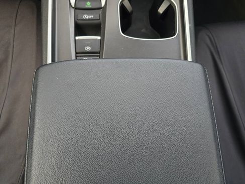 Used 2022 Honda Accord LX image 16