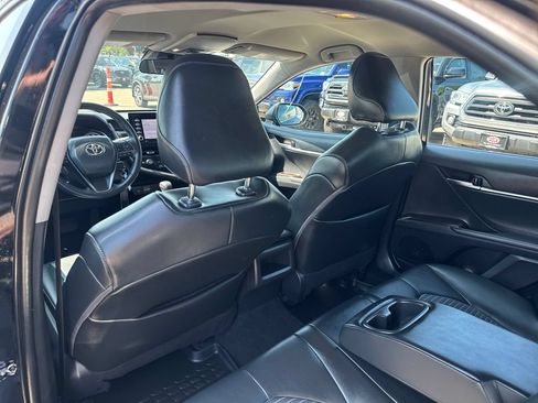 Used 2022 Toyota Camry SE FWD image 38