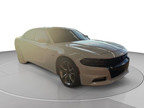 Used 2015 Dodge Charger R/T w/ Premium Group RWD image 7