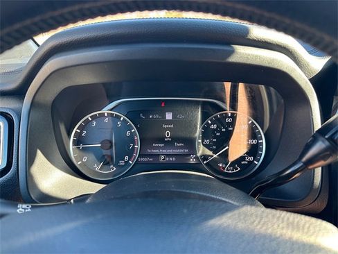 Used 2021 Nissan Titan Platinum Reserve w/ Off Road Protection Package image 26