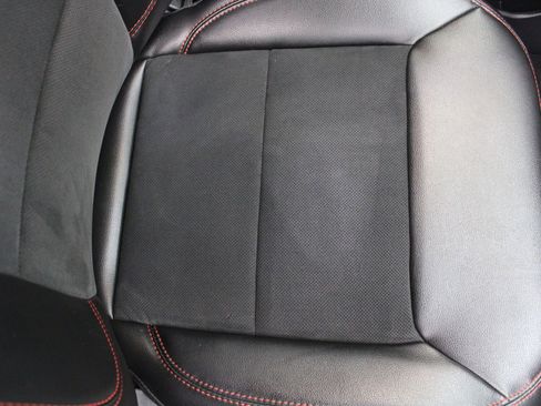 Used 2022 Ford Explorer ST-Line image 27