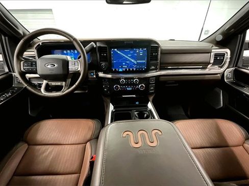 Used 2025 Ford F350 King Ranch image 15