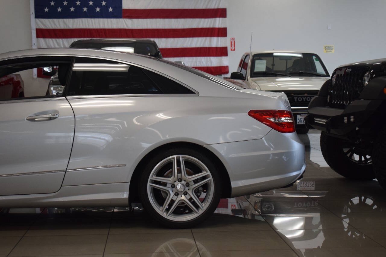 Used 2011 Mercedes-Benz E 550 Coupe image 10