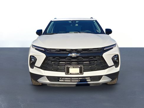 New 2026 Chevrolet Blazer LT w/ Midnight/Sport Edition image 2