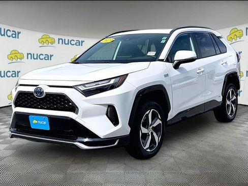 Used 2023 Toyota RAV4 SE w/ Weather & Moonroof Package AWD/4WD image 3