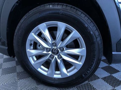 Certified 2026 Toyota Corolla Cross LE FWD image 16