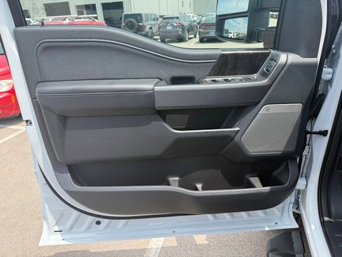 New 2025 Ford F350 Lariat w/ Lariat Ultimate Package image 10