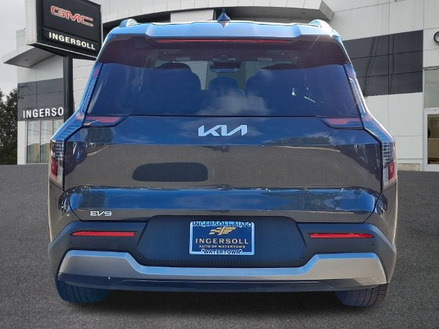 Used 2024 Kia EV9 Wind AWD/4WD image 23