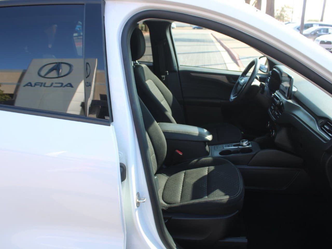 Used 2025 Ford Escape Active AWD/4WD image 15