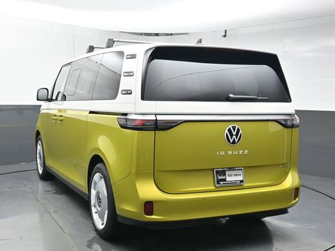 New 2025 Volkswagen ID. Buzz 1st Edition image 6