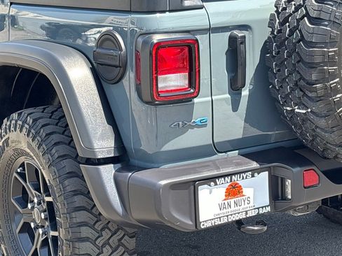 Used 2025 Jeep Wrangler Unlimited Sport S 4xe AWD/4WD image 8