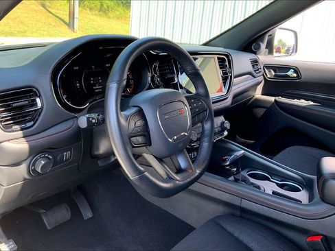 Used 2025 Dodge Durango GT AWD/4WD image 13