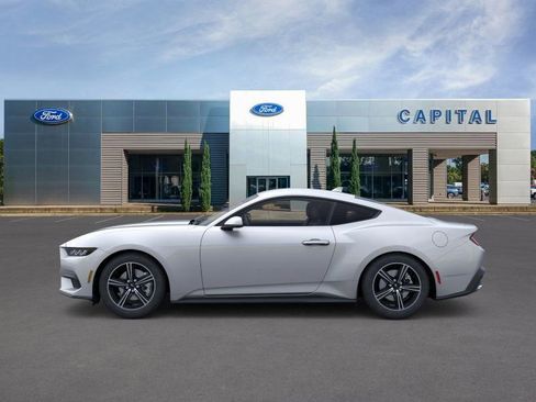 New 2025 Ford Mustang Coupe image 3