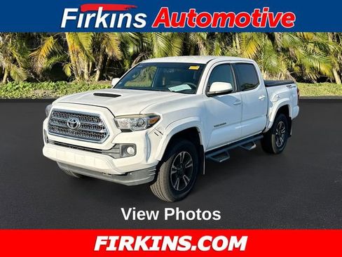 Used 2017 Toyota Tacoma TRD Sport w/ Tow Package image 1