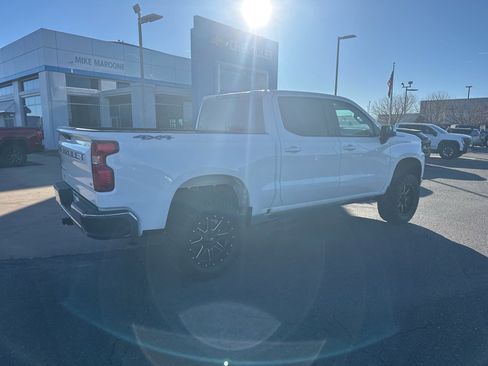 Used 2020 Chevrolet Silverado 1500 LT w/ All-Star Edition image 32