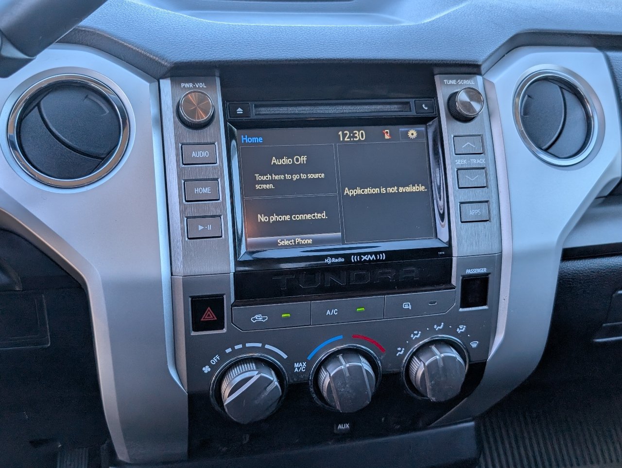 Used 2017 Toyota Tundra SR5 RWD image 16