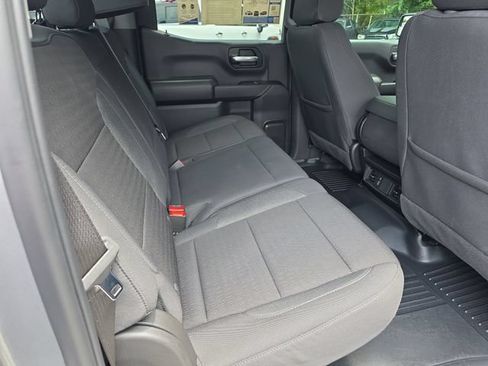 Used 2025 Chevrolet Silverado 1500 Custom Trail Boss AWD/4WD image 12