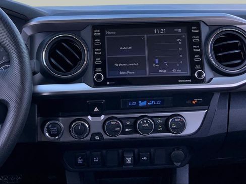 Used 2023 Toyota Tacoma SR5 w/ Technology Package AWD/4WD image 7