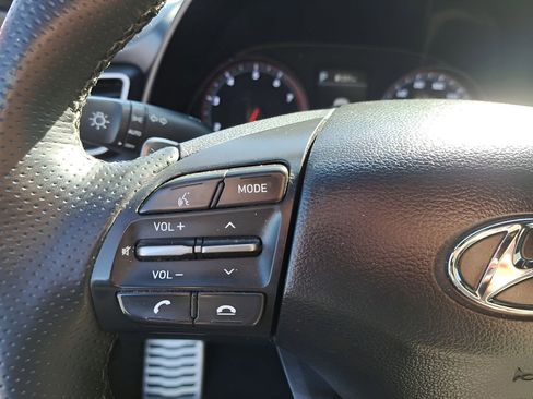 Used 2020 Hyundai Veloster Turbo Ultimate image 13