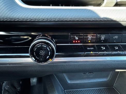 New 2026 Chevrolet Equinox LT AWD/4WD image 11