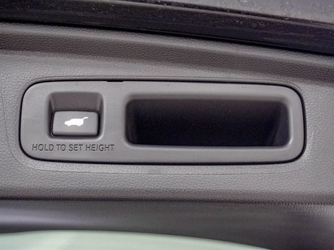 Used 2026 Honda CR-V Sport Touring image 10