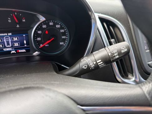Used 2021 Chevrolet Equinox LT AWD/4WD image 42