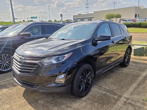 Used 2021 Chevrolet Equinox LT FWD image 11
