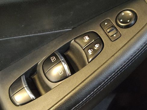 Used 2019 Nissan Maxima 3.5 S w/ Floor Mat Group FWD image 27