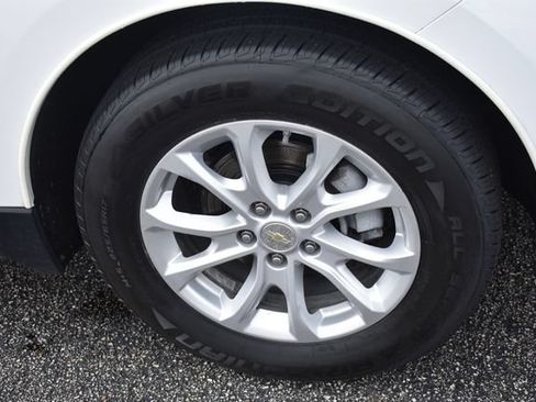 Certified 2020 Chevrolet Equinox LT FWD image 11
