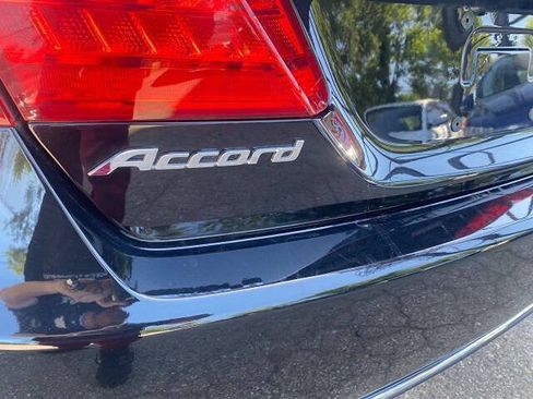 Used 2015 Honda Accord EX-L image 10