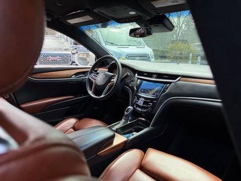 Used 2015 Cadillac XTS Premium AWD/4WD image 11