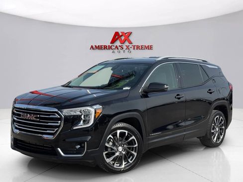 Used 2022 GMC Terrain SLT w/ Infotainment Package II AWD/4WD image 1